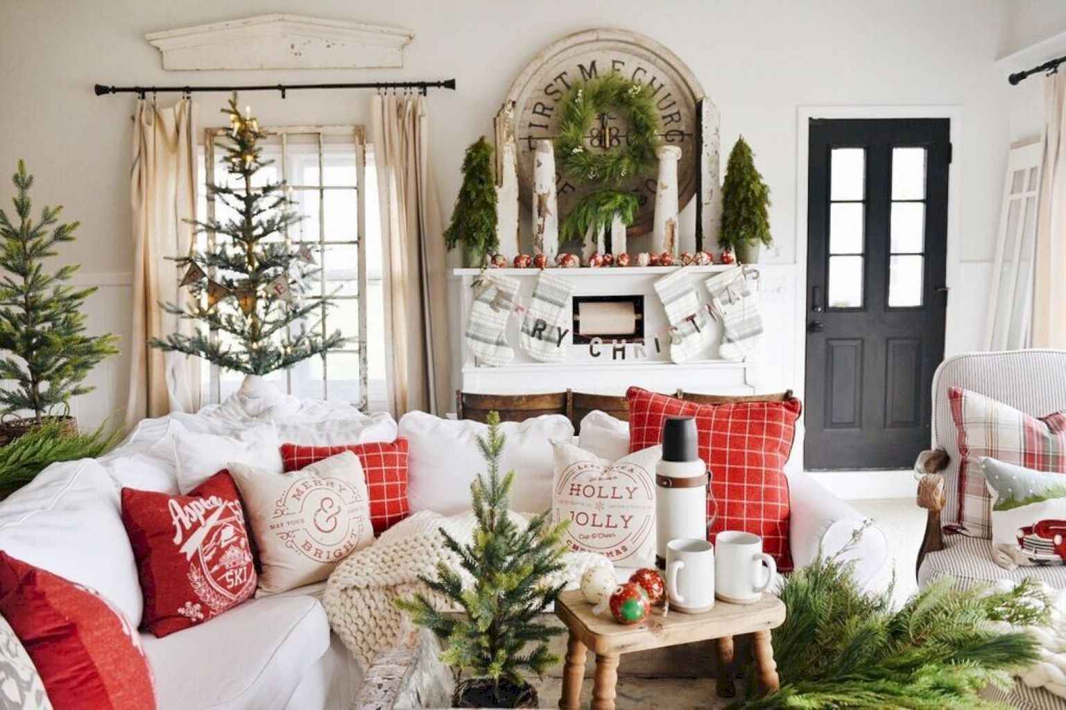 Decorate The Living room for Christmas