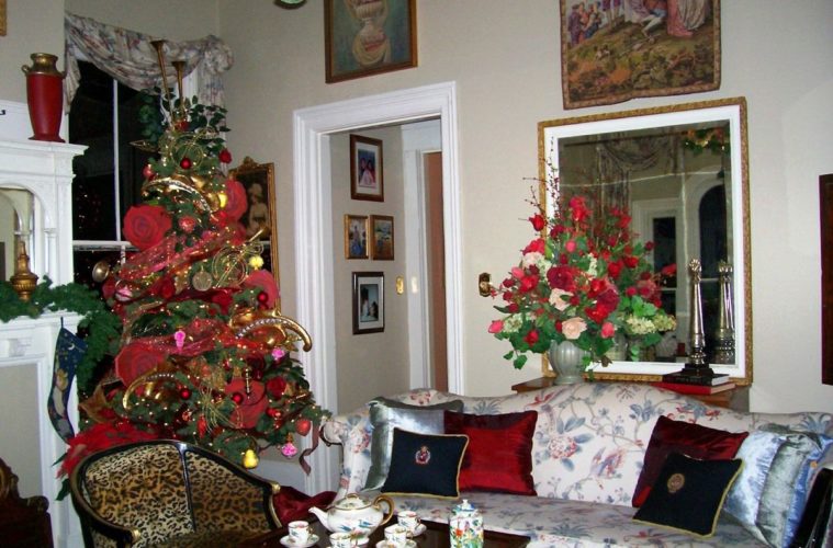 Decorate The Living room for Christmas