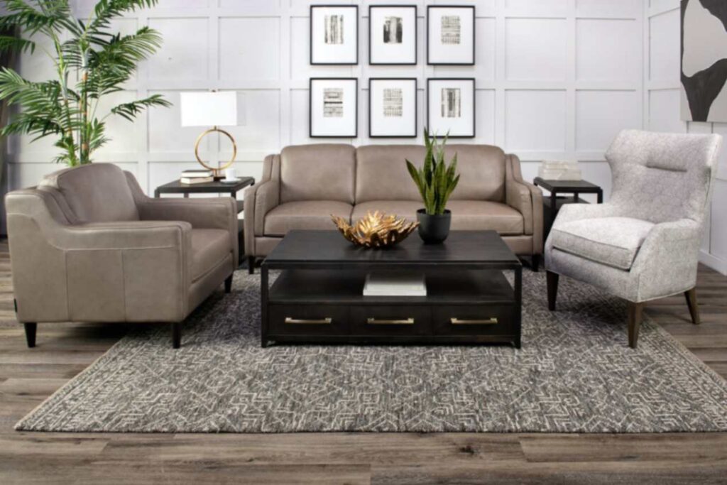 Advantages of leather sofas for home