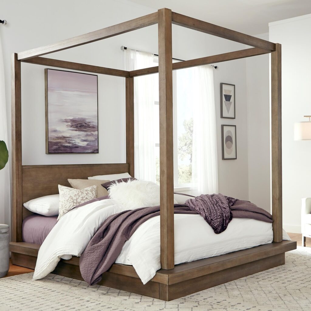 Canopy Bed 