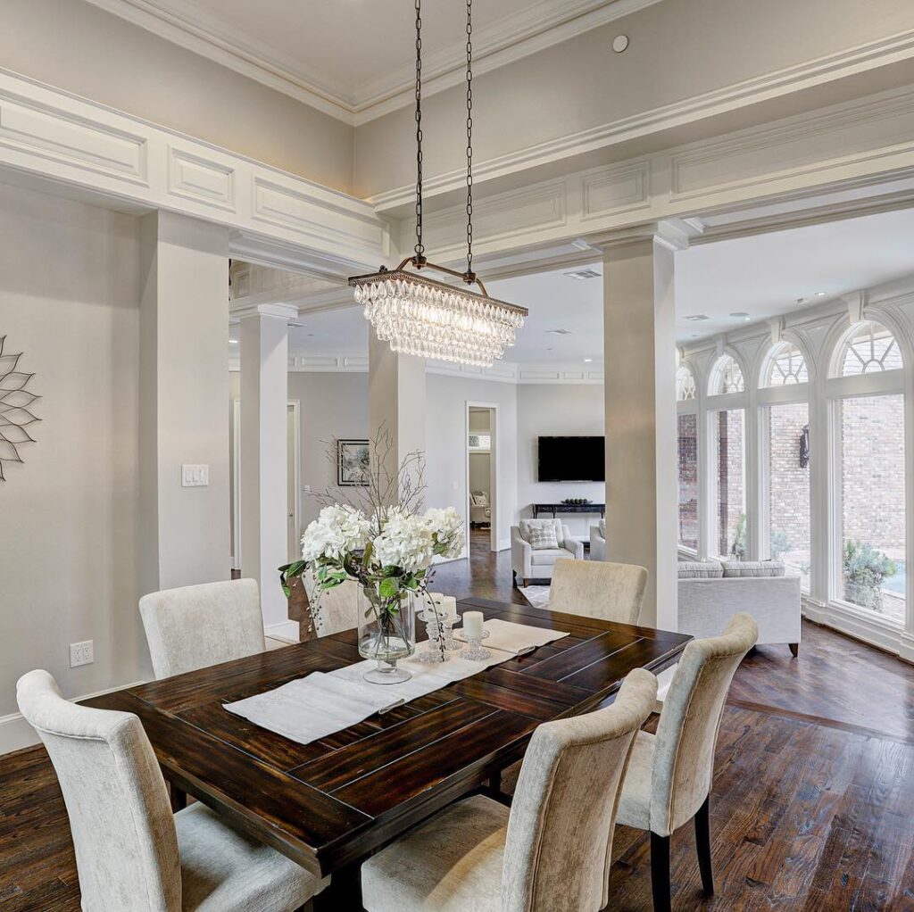 dining room Chandeliers 