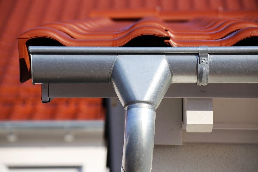 Factors to Consider When Choosing Gutter Services