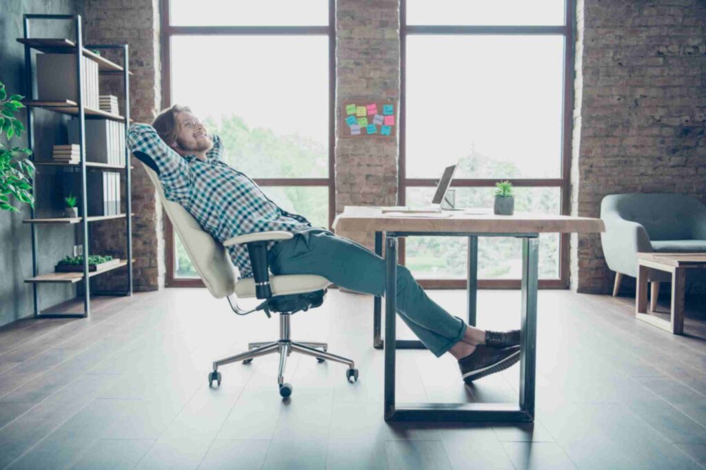 Good Posture Improves Concentration in ergonomic office chair