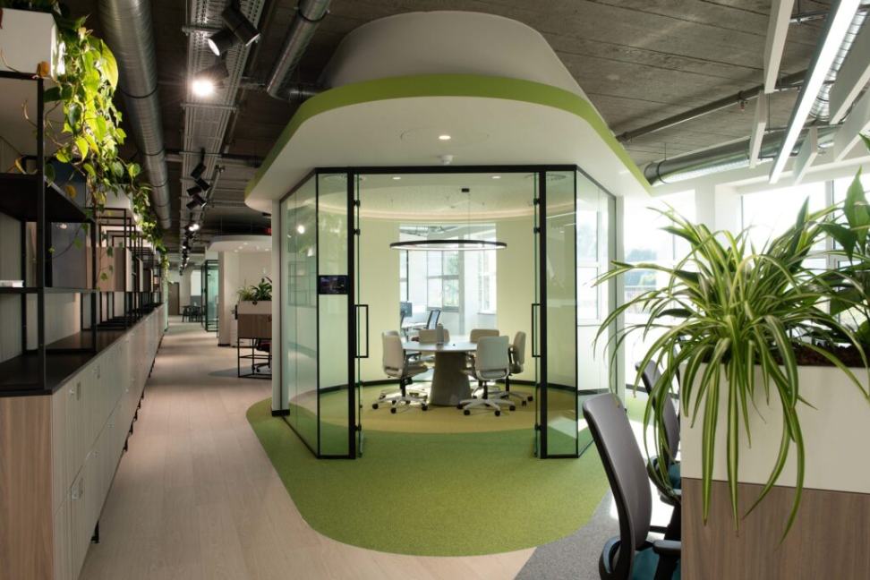 Green color office design